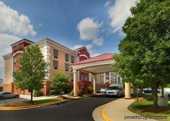 Comfort Suites Dulles Airport Chantilly Exterior photo